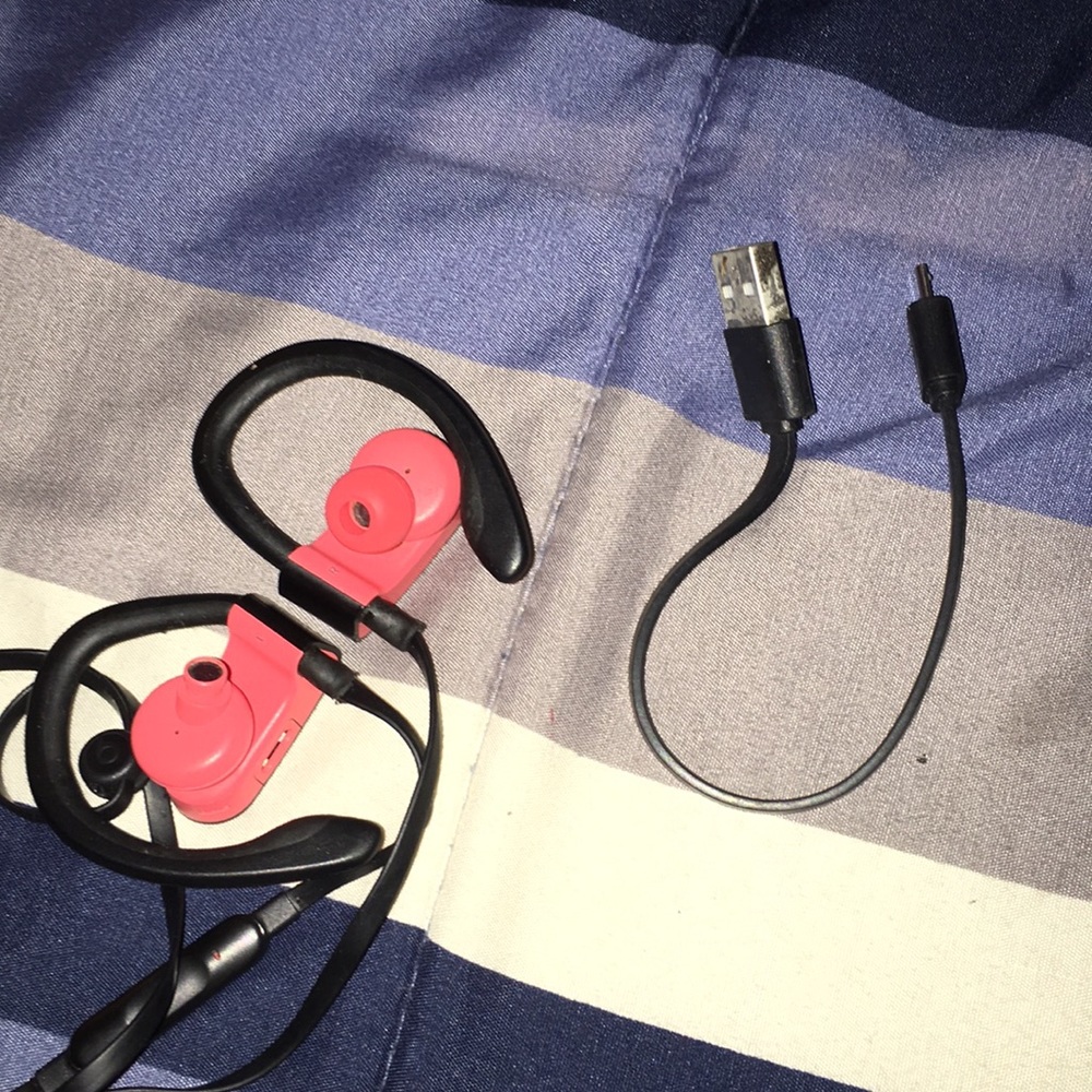 Power Beats - Picture 3 of 3
